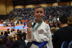 Archie Showler Bronze Medal State Taekwondo Comp